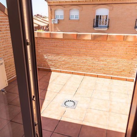 Apartamentos Hotel Carlos I Yuncos Bagian luar foto