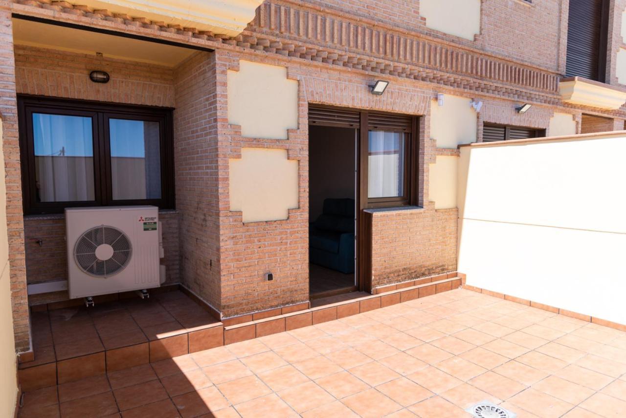 Apartamentos Hotel Carlos I Yuncos Bagian luar foto